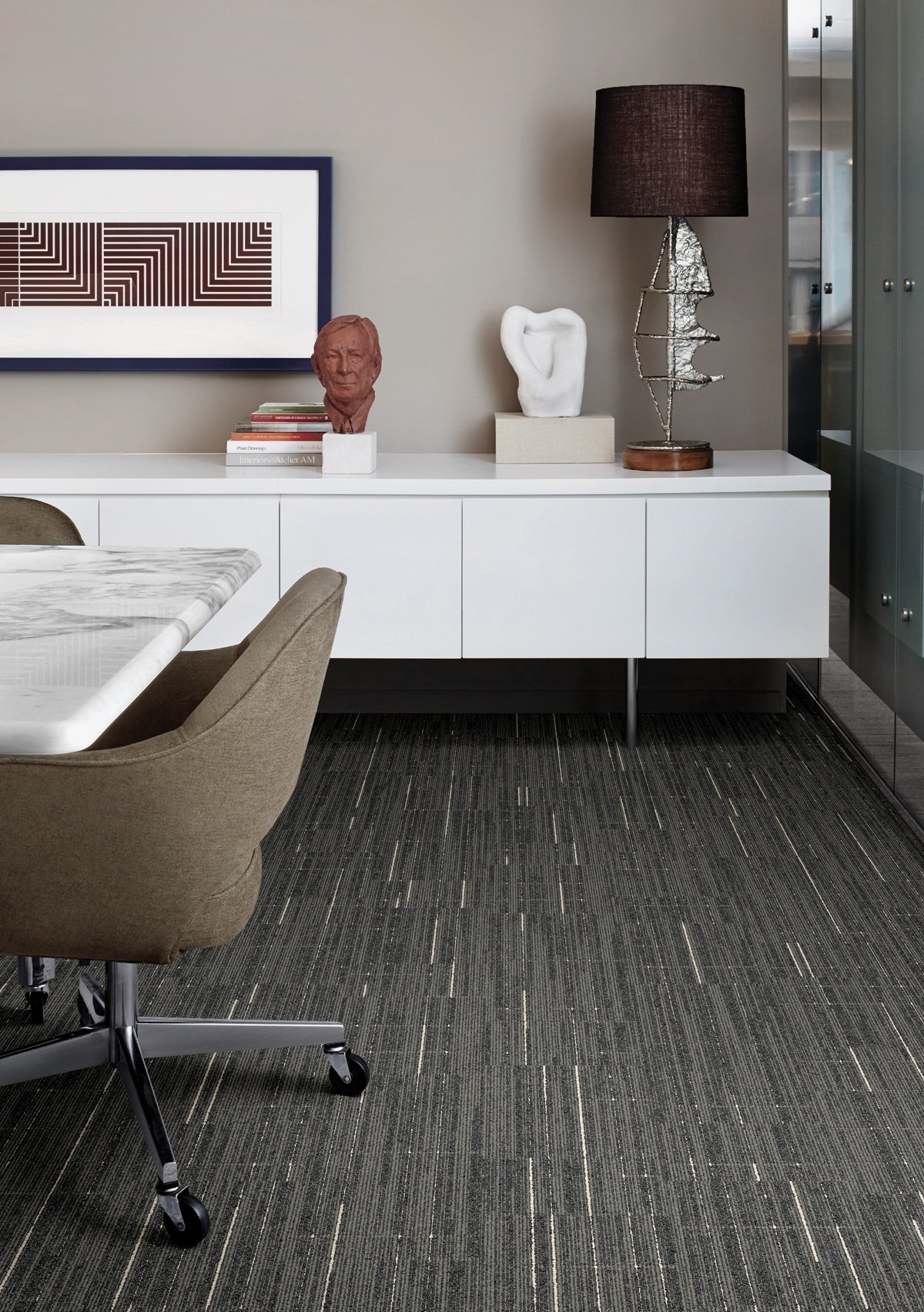 comes-around-charcoal-Interface-Dressed-Lines-Karo-Hali.jpg comes around charcoal - Görsel 1