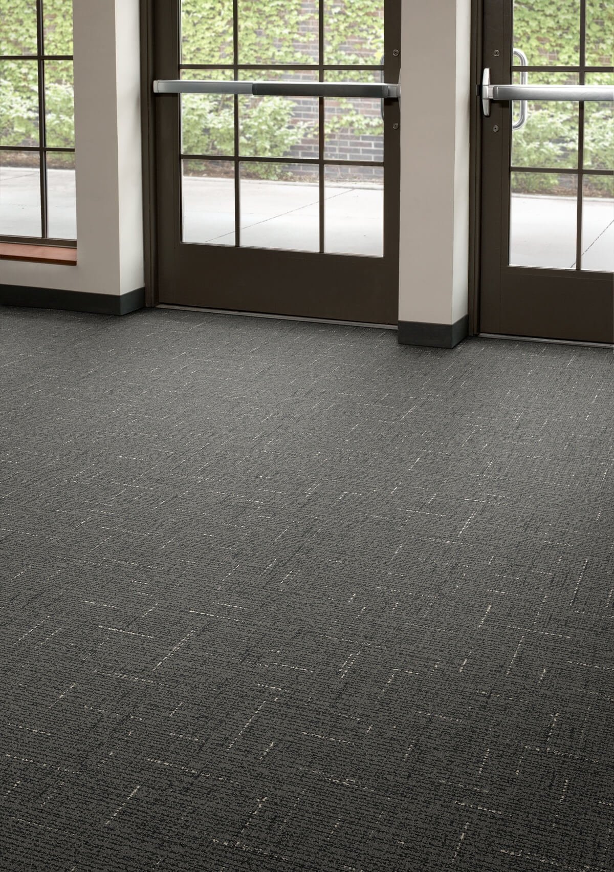 simple-does-it-charcoal-Interface-Dressed-Lines-Karo-Hali.jpg simple does it charcoal - Görsel 1